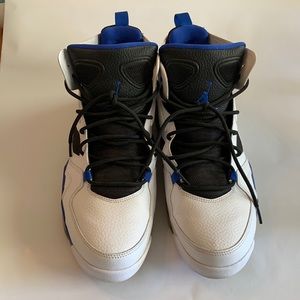 Like new Air Jordans size 11.5